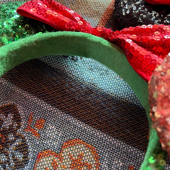 Disneyland Minnie Mouse Ears - Picture 2 of 5